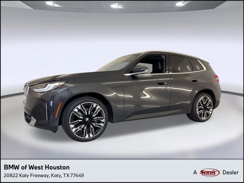 Used 2025 BMW X3 xDrive30i w/ Premium Package AWD/4WD image 1