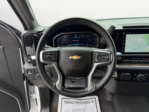 Used 2025 Chevrolet Silverado 2500 LT w/ Convenience Package AWD/4WD image 12