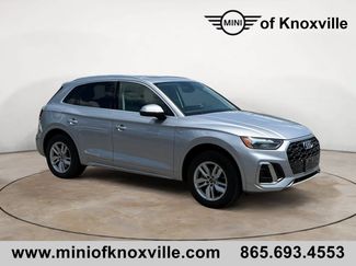 Used 2022 Audi Q5 2.0T Premium w/ Convenience Package AWD/4WD video 1