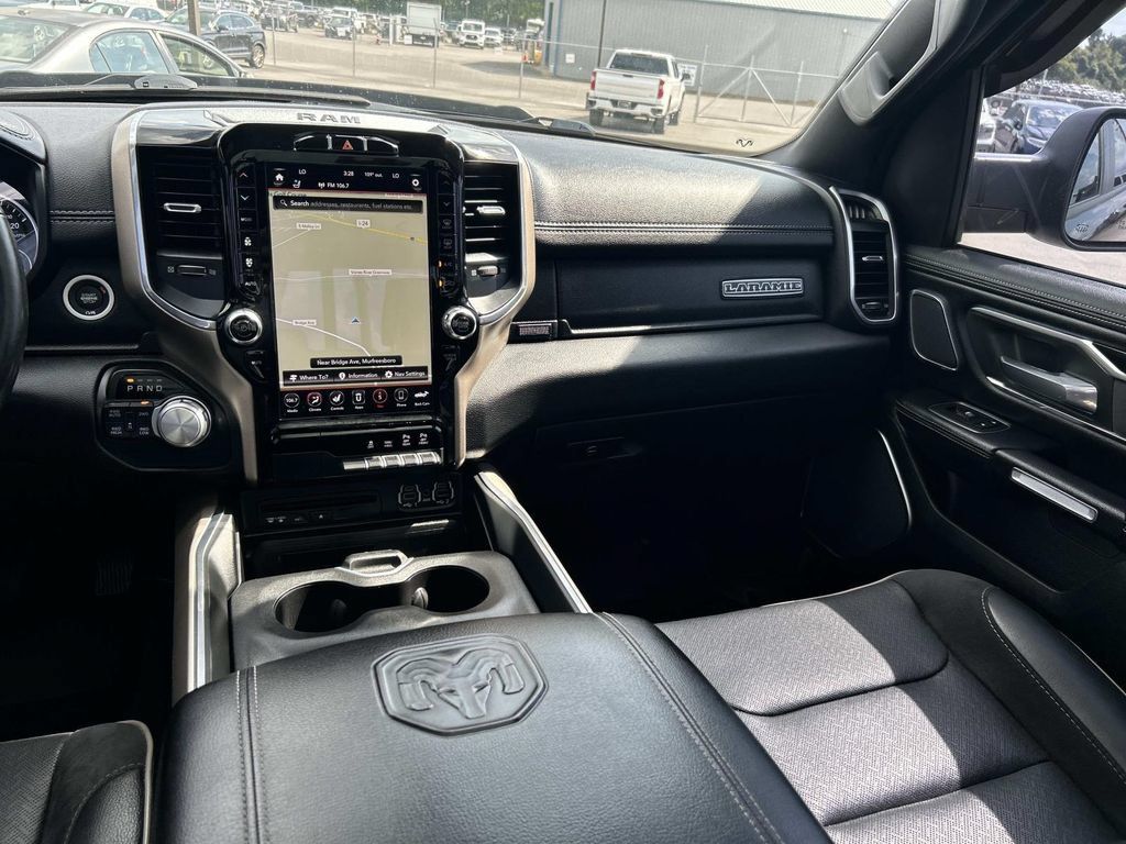Used 2019 RAM 1500 Laramie AWD/4WD image 28