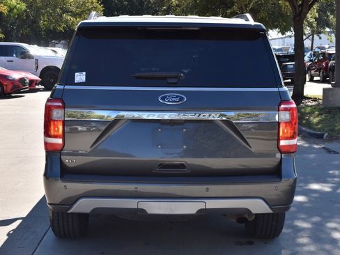 Used 2020 Ford Expedition XLT w/ Equipment Group 202A image 9