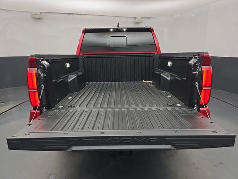 Used 2025 Toyota Tacoma SR5 RWD image 40