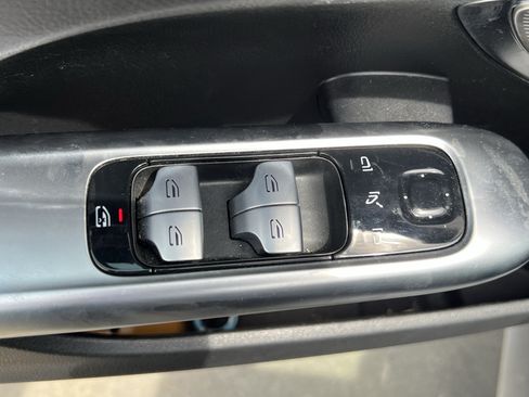 Used 2024 Mercedes-Benz C 300 4MATIC Sedan image 15