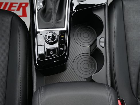 Used 2024 Kia Sportage X-Line w/ X-Line Premium Package image 19