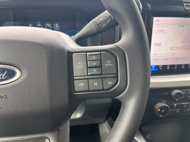 New 2026 Ford F250 XLT w/ XLT Premium Package AWD/4WD image 13