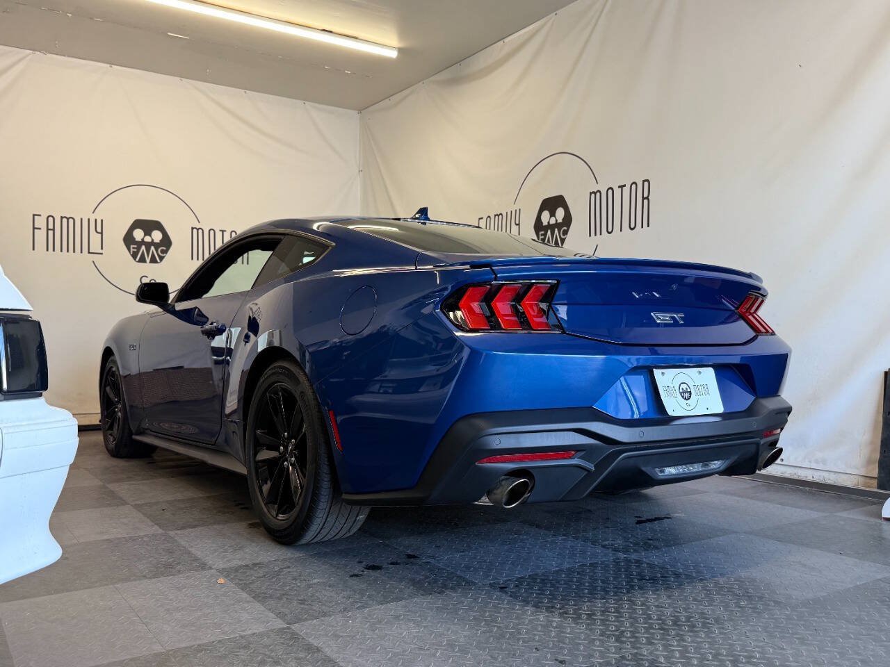 Used 2024 Ford Mustang GT RWD image 16