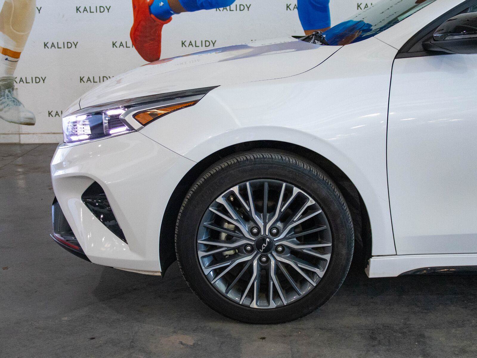 Used 2024 Kia Forte GT-Line FWD image 16