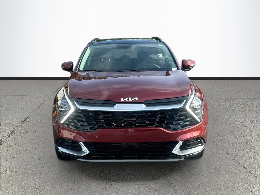 Certified 2024 Kia Sportage SX FWD image 2