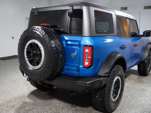 Used 2022 Ford Bronco Badlands AWD/4WD image 7