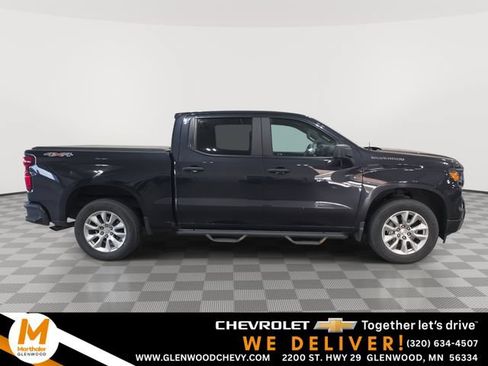 Used 2023 Chevrolet Silverado 1500 Custom AWD/4WD image 1