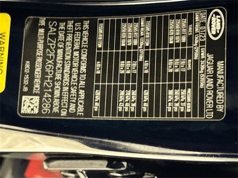 Used 2023 Land Rover Range Rover Evoque SE image 34