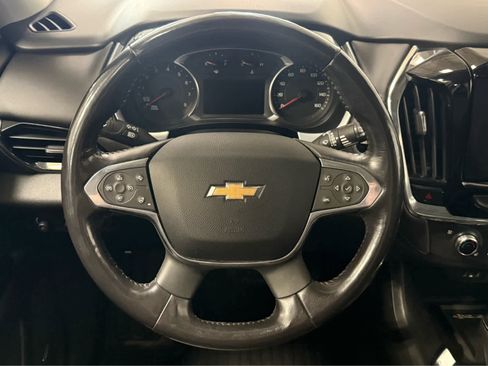 Used 2019 Chevrolet Traverse Premier image 18