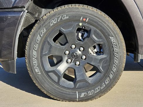 New 2026 RAM 1500 4x4 Crew Cab image 12