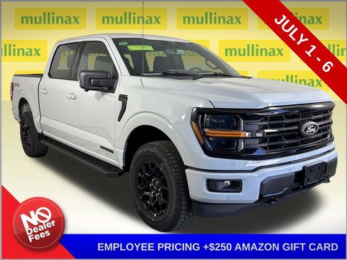 New 2026 Ford F150 XLT w/ Equipment Group 302A MID AWD/4WD image 1