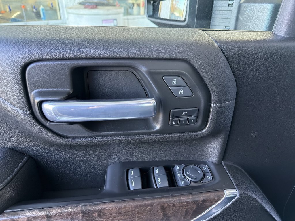 Certified 2021 GMC Sierra 3500 Denali w/ Denali Ultimate Package AWD/4WD image 24