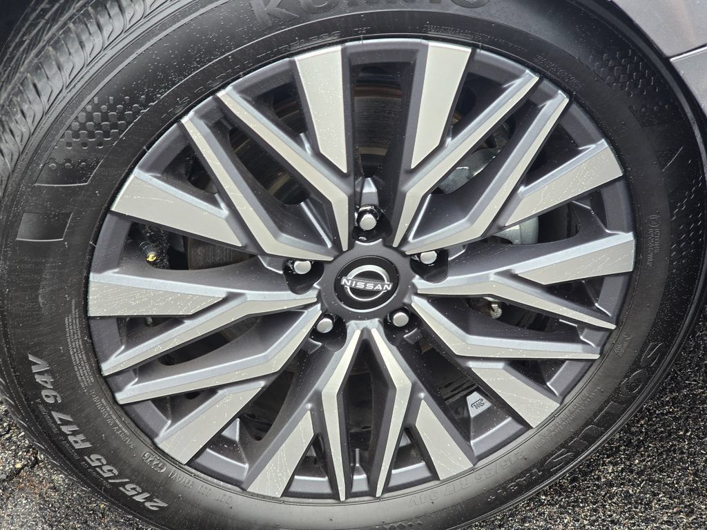 Used 2026 Nissan Altima 2.5 SV FWD image 6