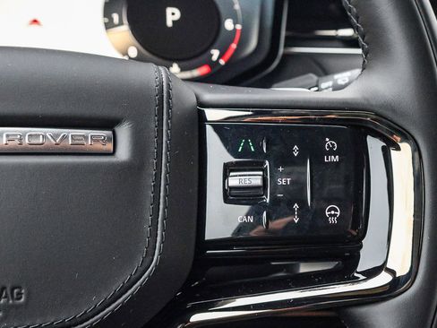 New 2025 Land Rover Range Rover Sport Dynamic SE image 38