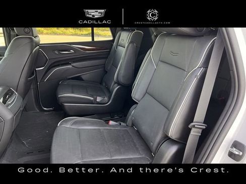 Used 2021 Cadillac Escalade Premium Luxury w/ Performance Package image 28