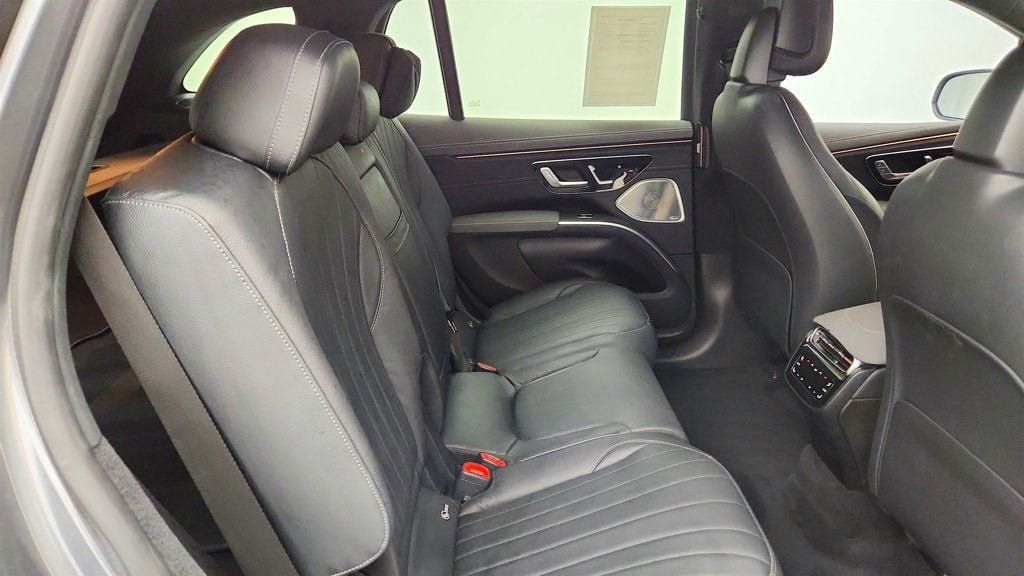 Used 2023 Mercedes-Benz EQS 580 4MATIC SUV image 22