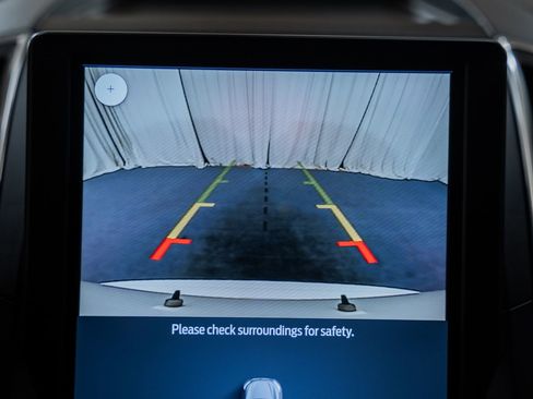 Used 2023 Ford Edge ST image 47