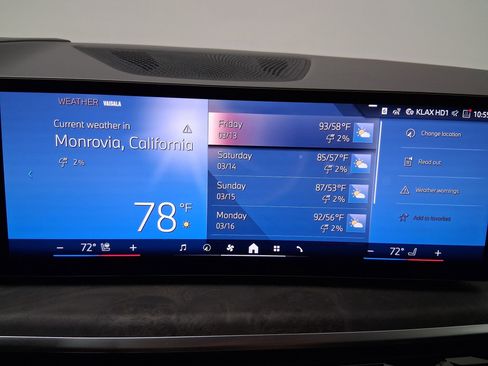 New 2026 BMW X7 xDrive40i w/ Premium Package image 26