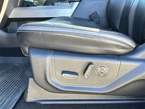 Used 2019 Ford F350 Platinum w/ Platinum Ultimate Package image 12