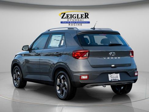 New 2026 Hyundai Venue SEL FWD image 6