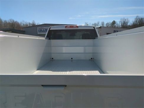 New 2024 GMC Sierra 3500 Pro w/ Convenience Package image 15