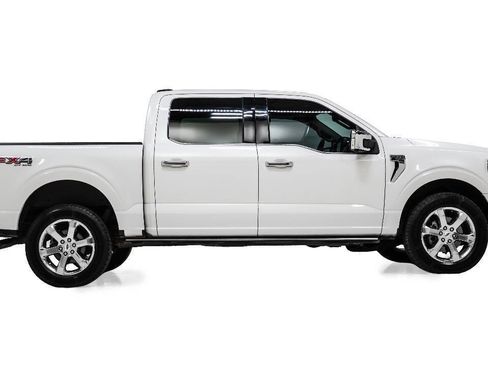 Used 2021 Ford F150 Lariat w/ Equipment Group 502A High AWD/4WD image 5