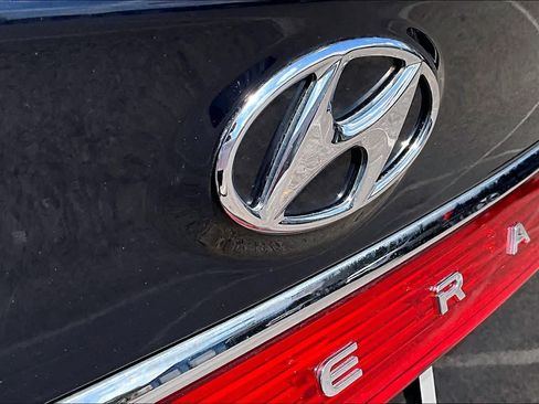 Used 2013 Hyundai Azera FWD image 31