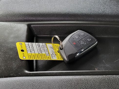 Used 2024 Chevrolet Silverado 1500 LT image 26