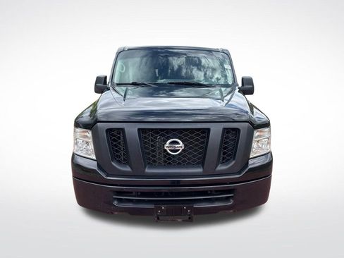 Used 2021 Nissan NV 3500 S RWD image 2