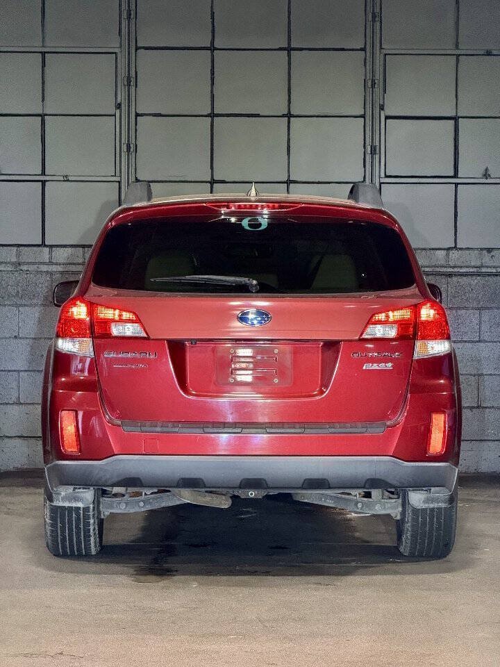 Used 2014 Subaru Outback 2.5i Limited AWD/4WD image 13
