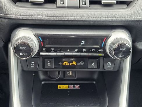 Used 2024 Toyota RAV4 XLE Premium w/ Weather Package FWD image 17
