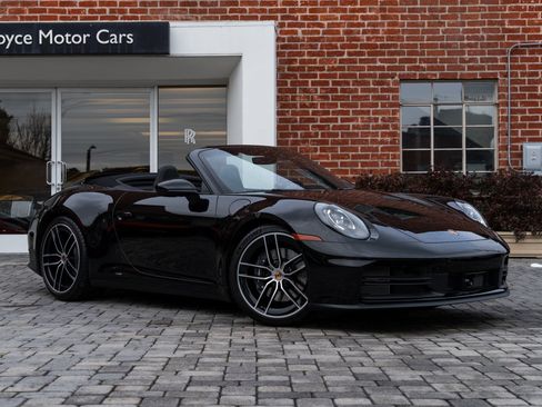 Used 2025 Porsche 911 Carrera image 29
