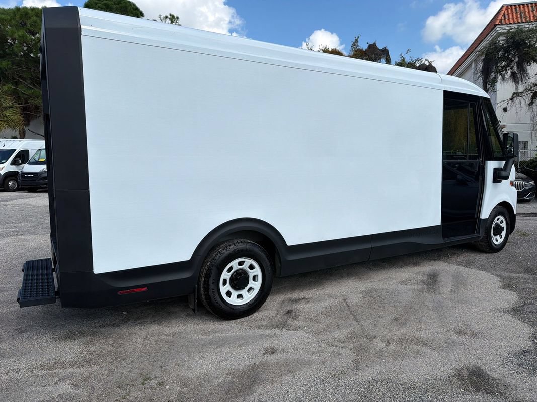 Used 2024 Chevrolet Brightdrop 600 w/ Commercial Equipment Package AWD/4WD image 11