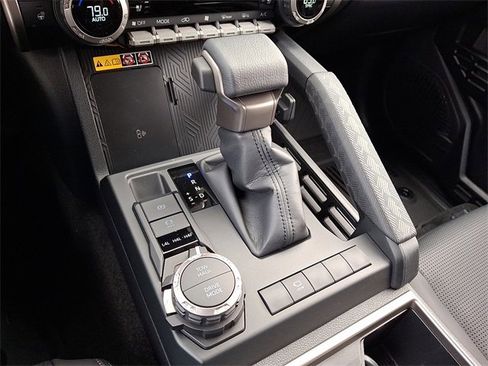 New 2025 Toyota 4Runner Limited image 7