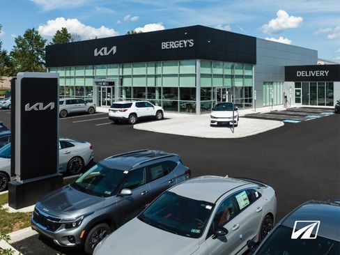 New 2026 Kia Niro Wind w/ Wind Preserve Package FWD image 31
