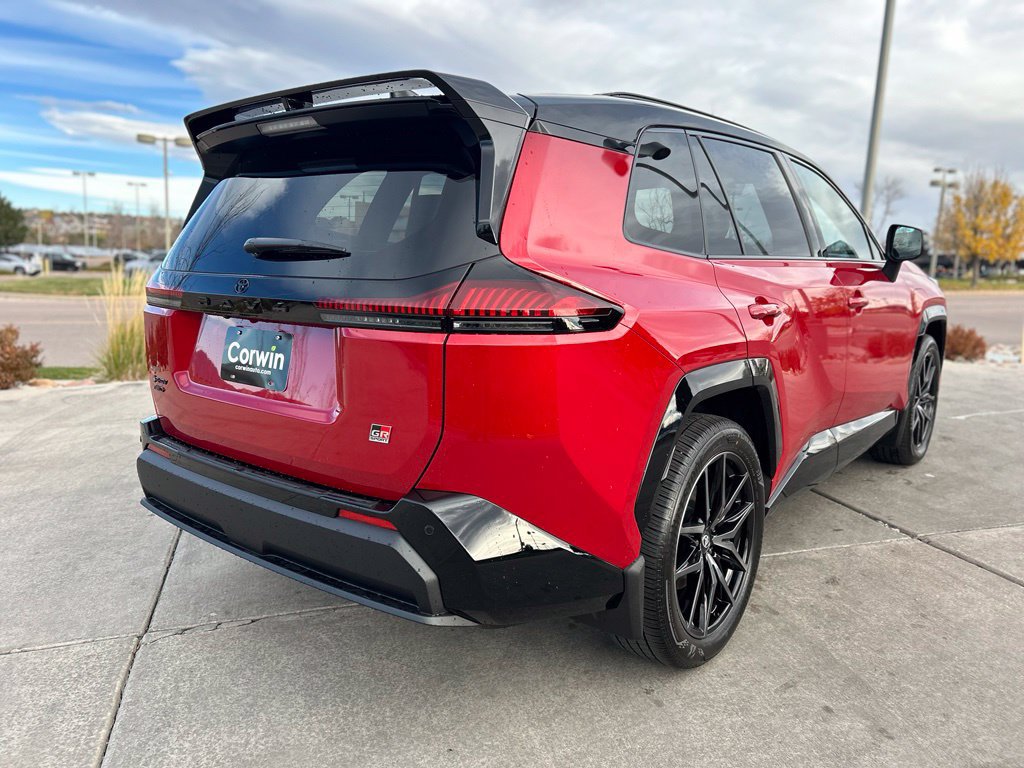 Used 2026 Toyota RAV4 AWD Plug-in Hybrid image 9