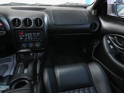 Used 2000 Pontiac Firebird Formula image 13