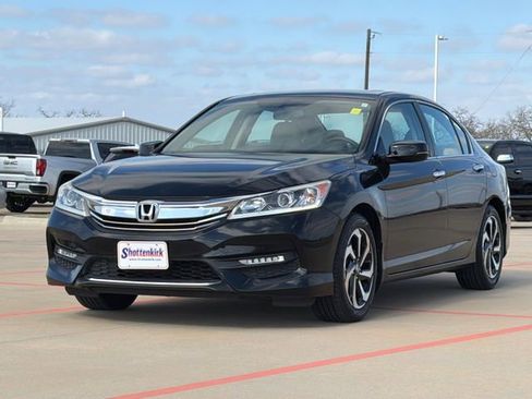 Used 2017 Honda Accord EX-L image 3