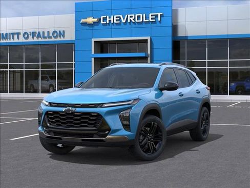 New 2026 Chevrolet Trax ACTIV w/ Sunroof Package FWD image 6