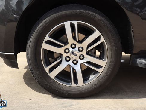 Used 2024 Ford Expedition Max Limited AWD/4WD image 10