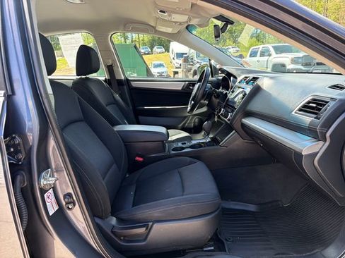 Used 2019 Subaru Legacy 2.5i Premium AWD/4WD image 28
