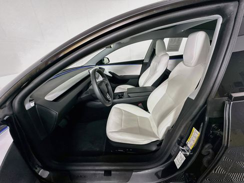 Used 2025 Tesla Model 3 Long Range AWD/4WD image 13