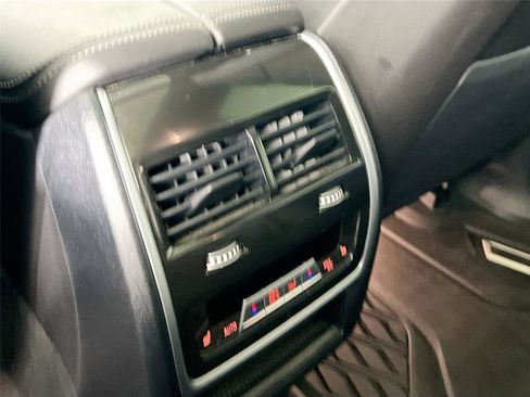 Used 2023 BMW X5 xDrive45e w/ M Sport Package image 23