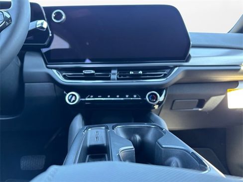 New 2025 Chevrolet Equinox EV RS image 11