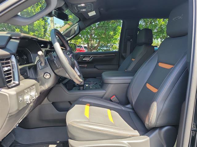 Used 2026 GMC Sierra 1500 AT4 w/ AT4 Premium Package AWD/4WD image 18