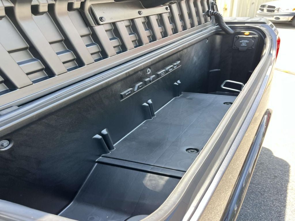 Used 2026 RAM 1500 Limited AWD/4WD image 17