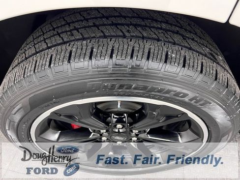 Used 2023 Ford Expedition Limited image 14